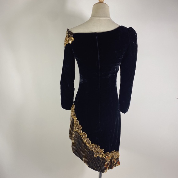 VINTAGE Black Velvet Gold Sequin Asymmetrical Long Sleeve Holiday Cocktail Dress - Picture 5 of 9